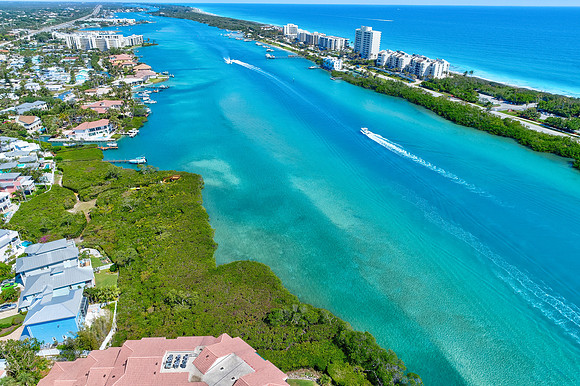 Aerial Drone Photography of Jupiter Inlet Waterway Community | Jupiter, FL